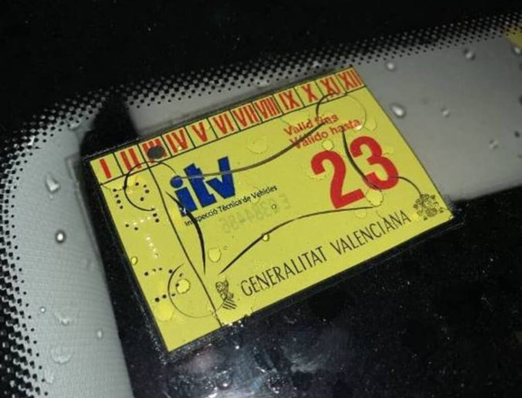 Recuerda pasar la ITV de tu vehículo!