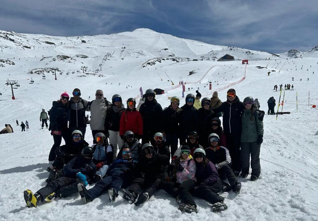 EL AYUNTAMIENTO DE LA ROMANA ORGANIZA UN VIAJE A LA NIEVE A LA ESTACIÓN DE ESQUÍ DE MASELLA